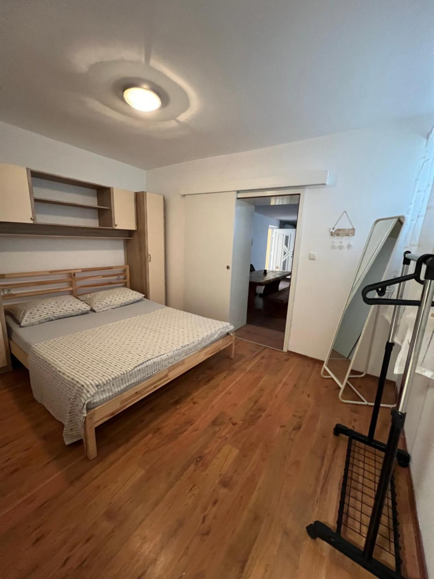 Apartmani Maksan Pakoštane Exterior foto