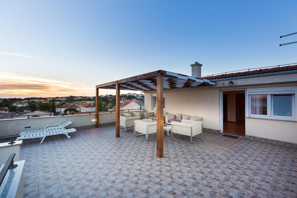 Apartmani Maksan Pakoštane Exterior foto