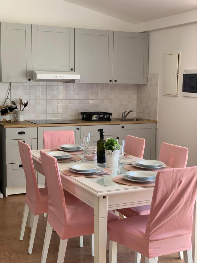 Apartmani Maksan Pakoštane Exterior foto