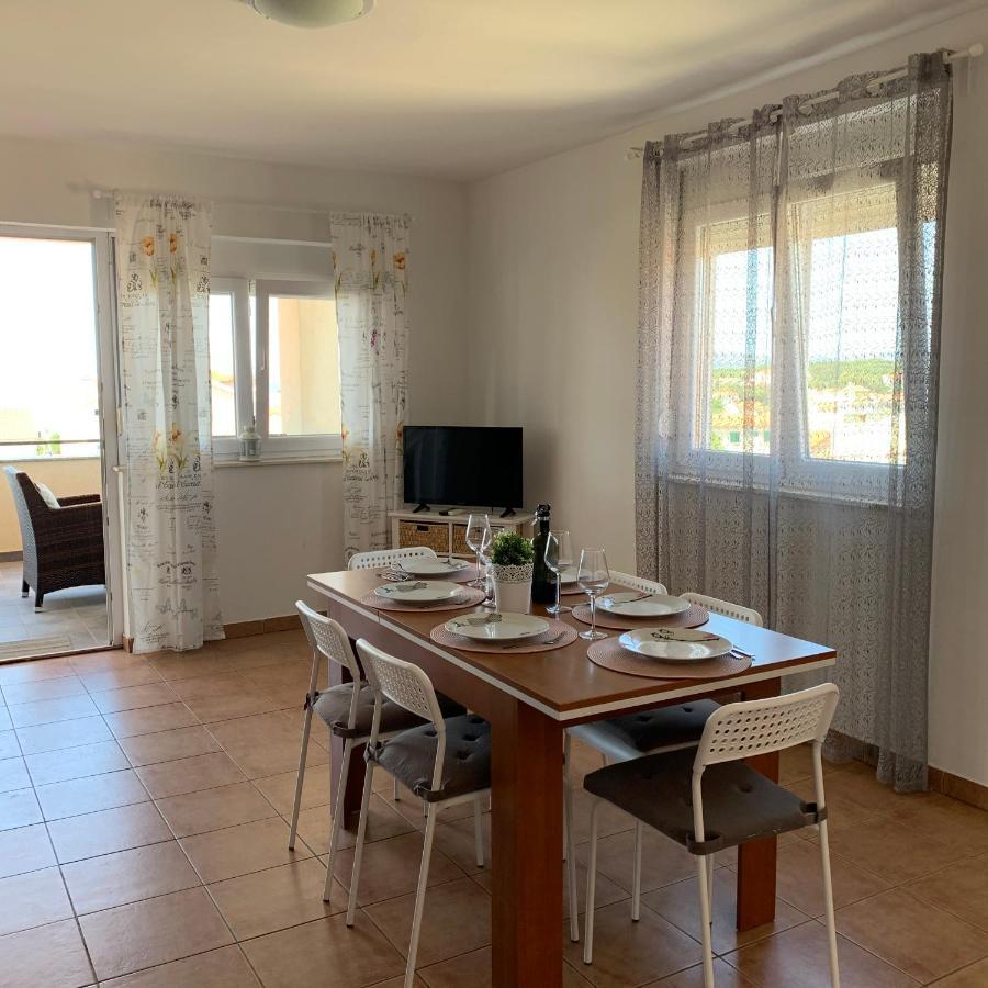 Apartmani Maksan Pakoštane Exterior foto